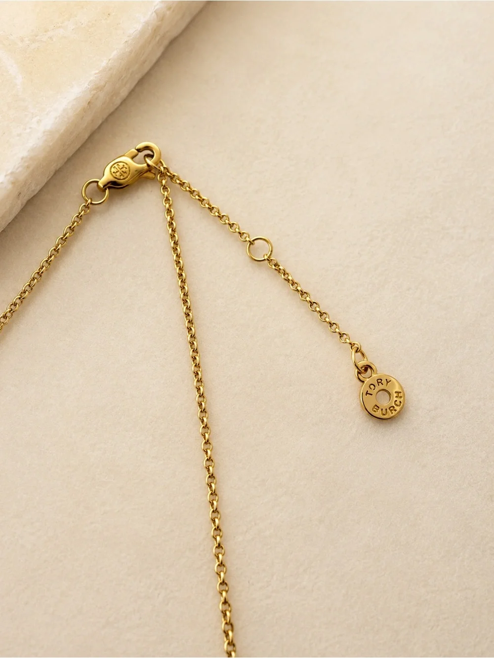 Tory Burch Gold Tone Purple Crystal Pendant Necklace Adjustable Chai
